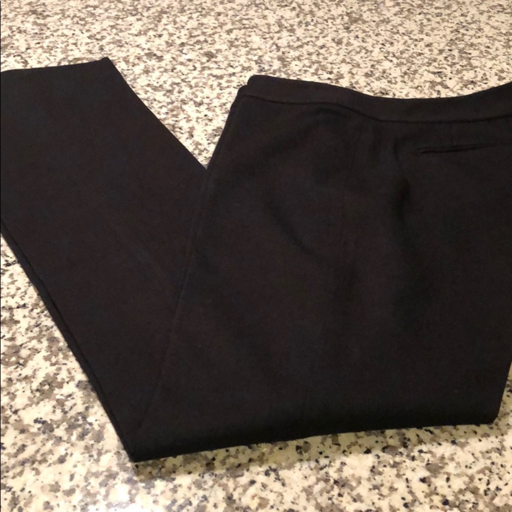 DONNA KAREN of NEW YORK, CLASSIC S̲LIM CUT SLACKS.